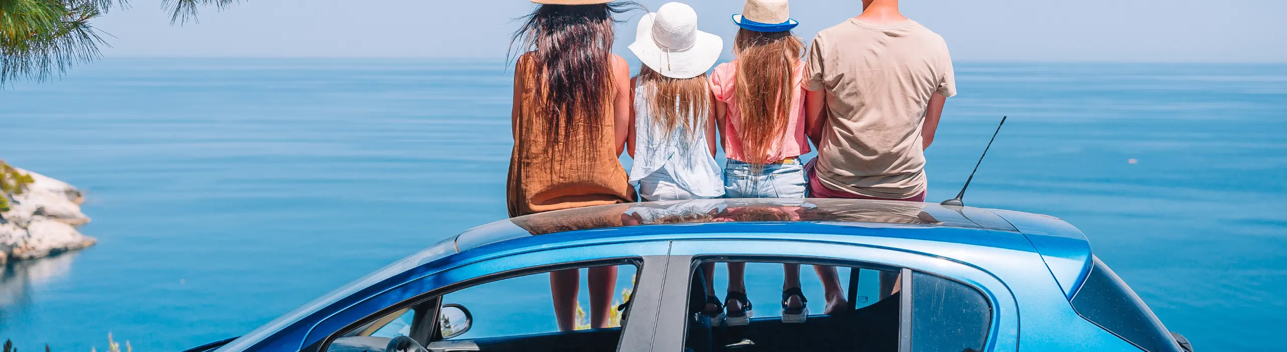 Familia vacacionando con Racelt